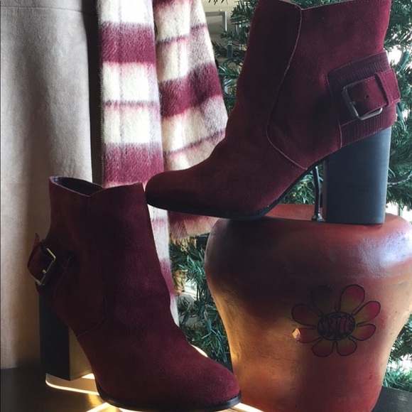 SugarLips pleated Top & skirt 2 piece outfit BNWT LAST FINAL PRICE SALE - Picture 3 of 3